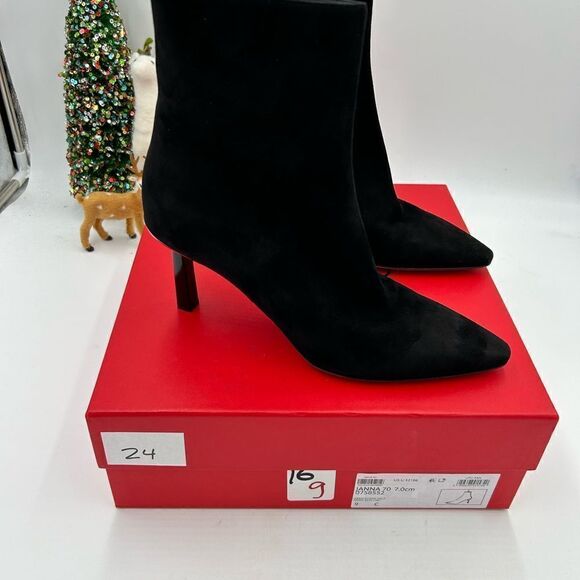 Women’s Salvatore Ferragamo, Janna suede ankle boots size 9 made in  Italy - Picture 5 of 11